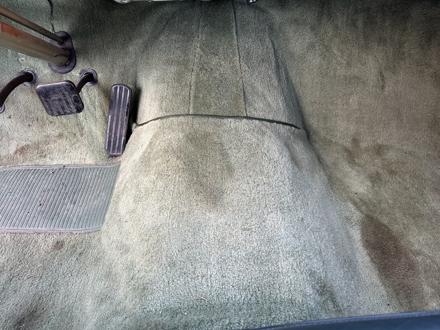 Interior image of 1950 Chrysler Windsor Convertible (10)