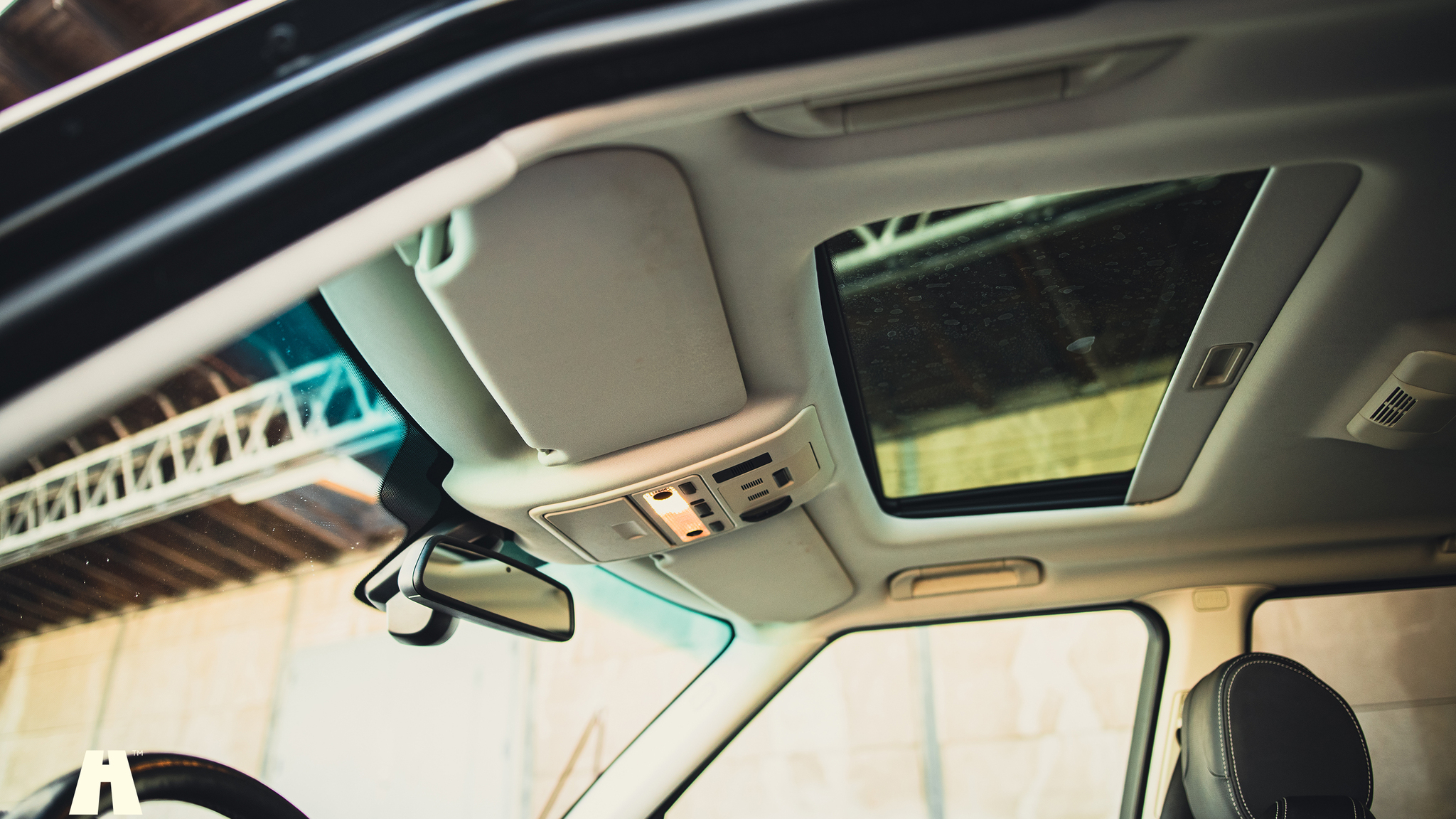 Innenraumfoto von 2011 Range Rover TDV8 Autobiography  (54)