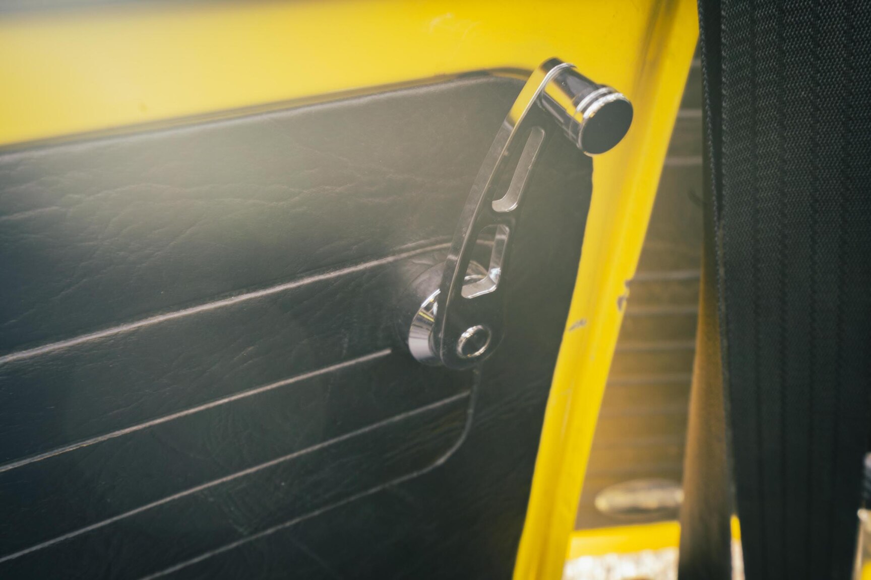 Interiörbild 1973 Volkswagen Bubbla Karmann 1303 LS (32)