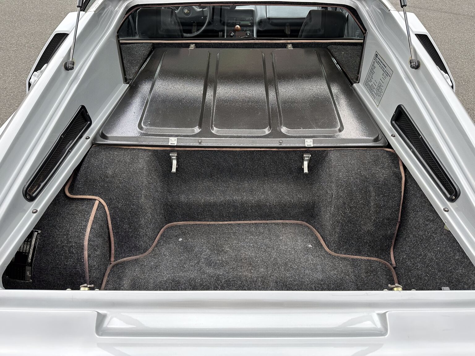Interiörbild 1987 Lotus Esprit S3