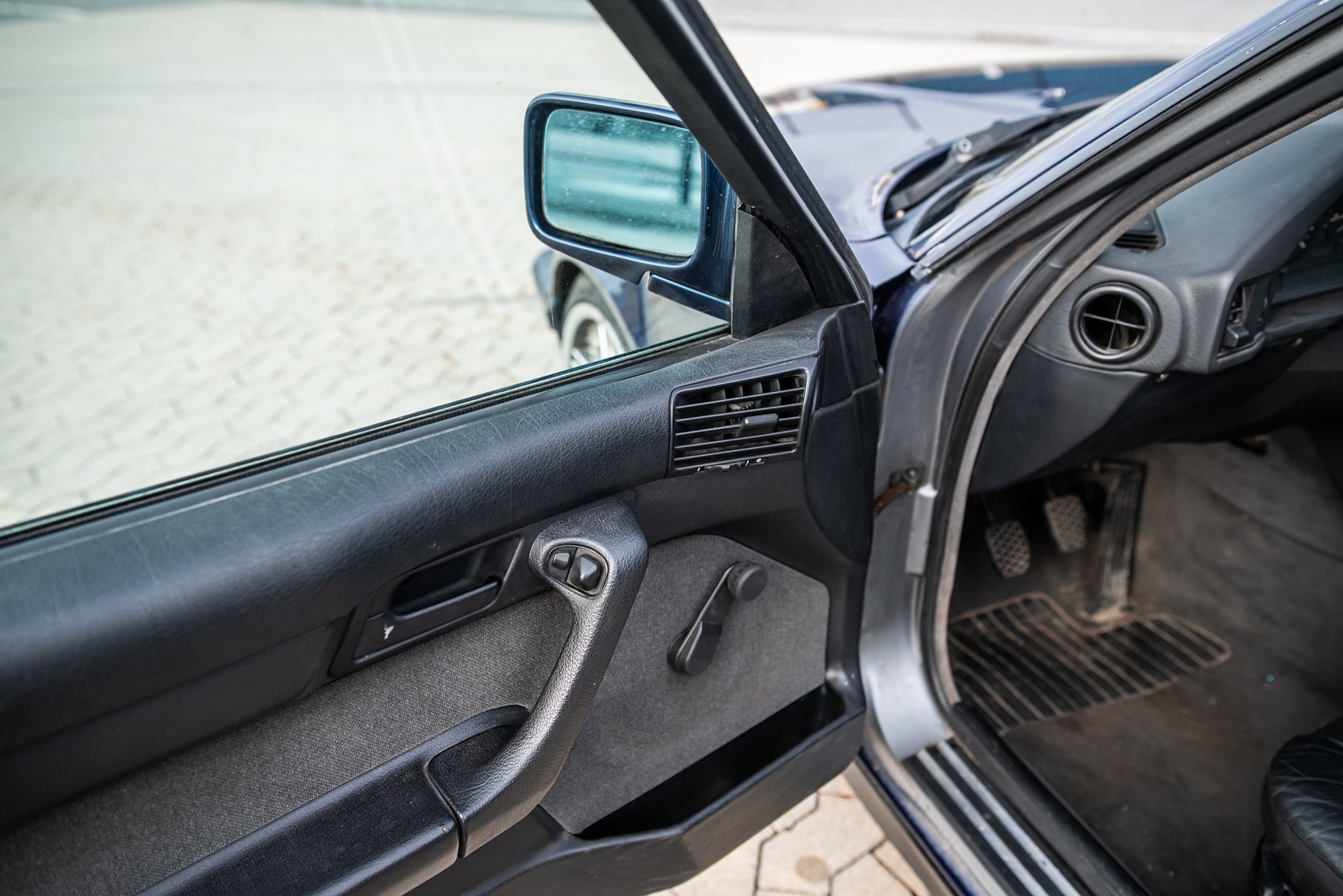 Interiörbild 1992 BMW 525i Touring Outlaw