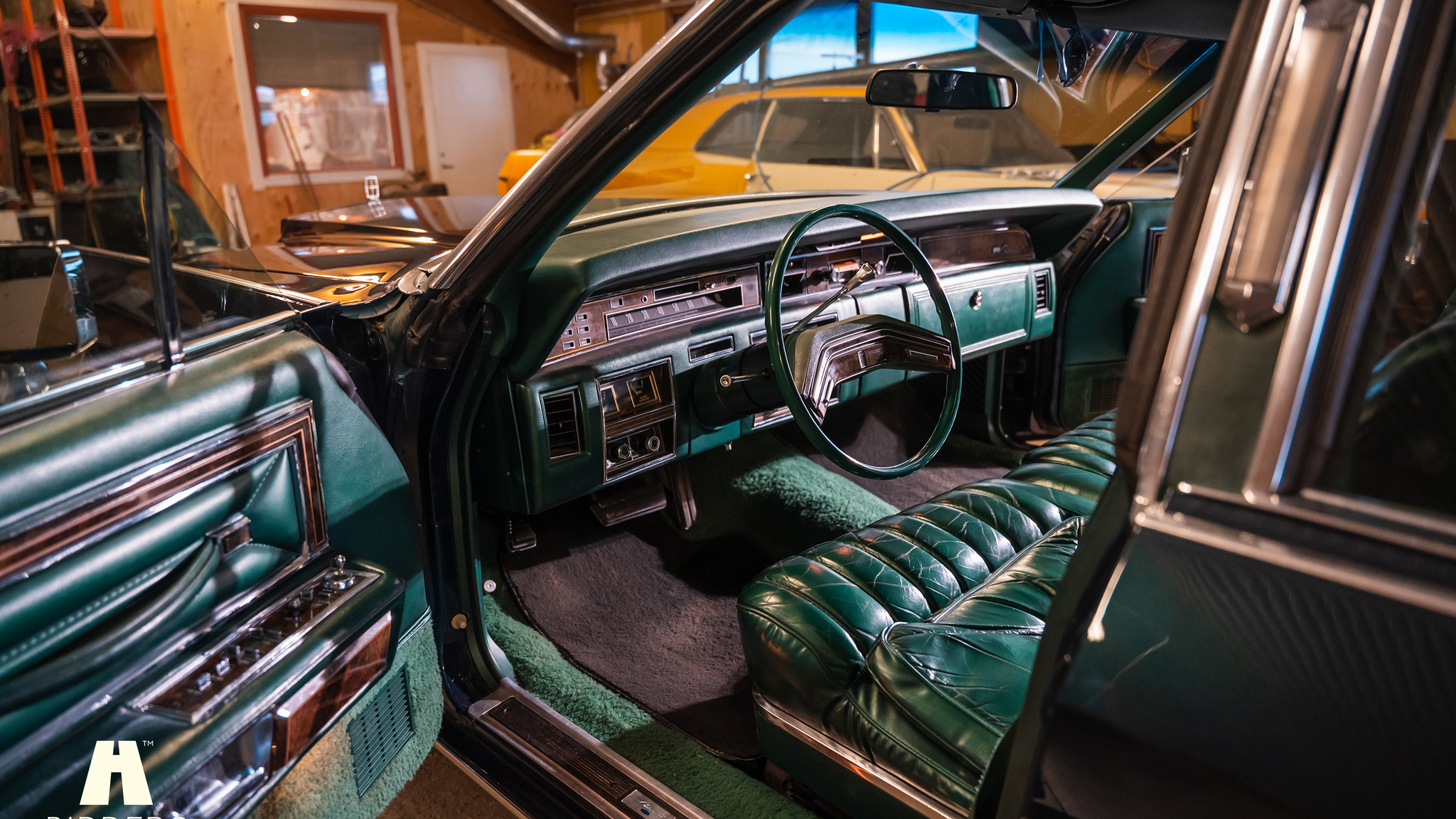 Innenraumfoto von 1977 Lincoln Continental