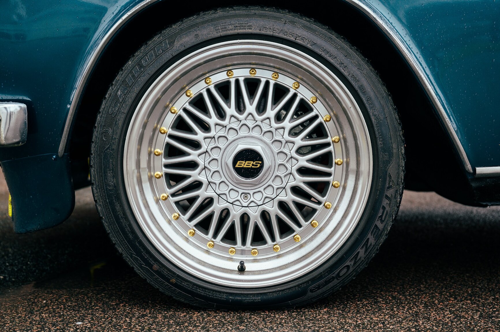 Exteriörbild på 1973 Volvo 164E 3.2