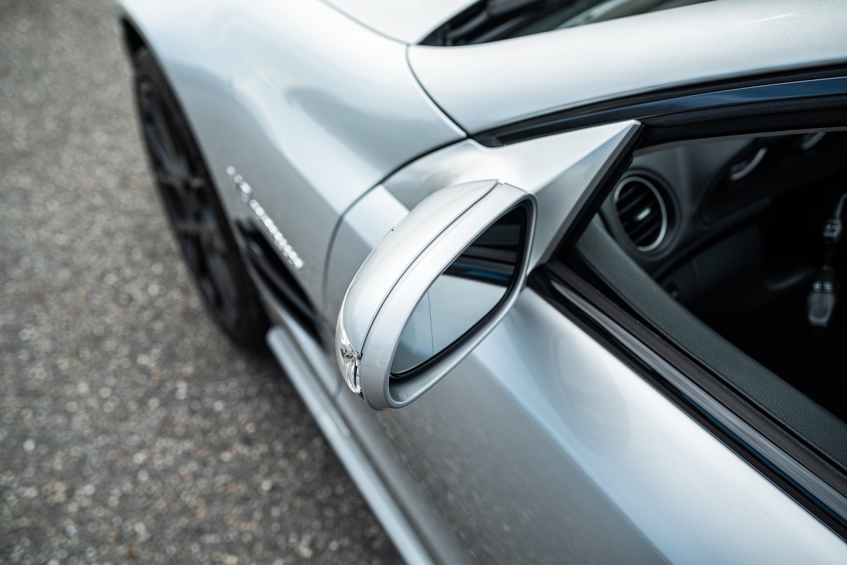 Exterior image of 2002 Mercedes SL 55 AMG