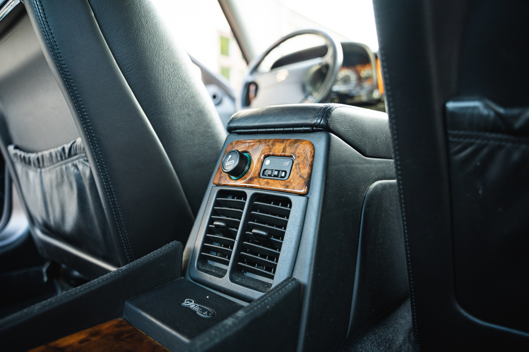 Innenraumfoto von 1995 Jaguar XJ Double SIX