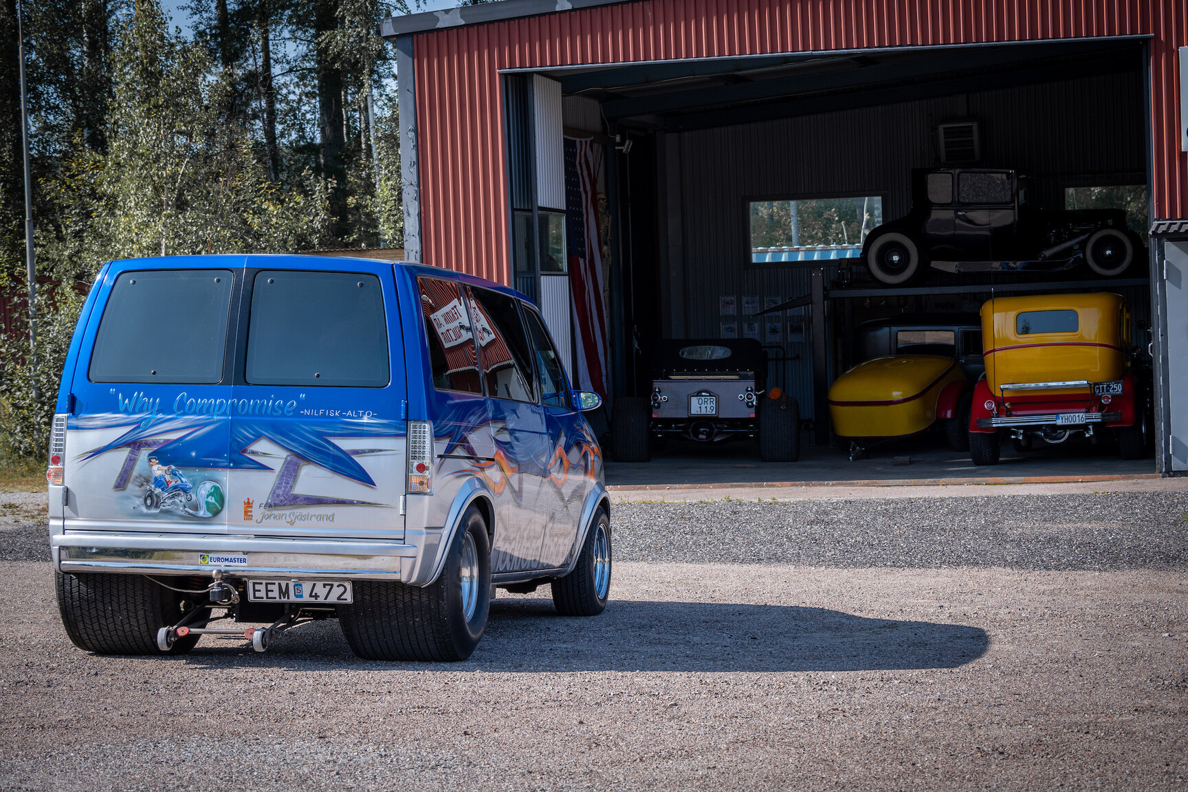 Exterior image of 1988 Chevrolet Astro Dahlbäck Racing