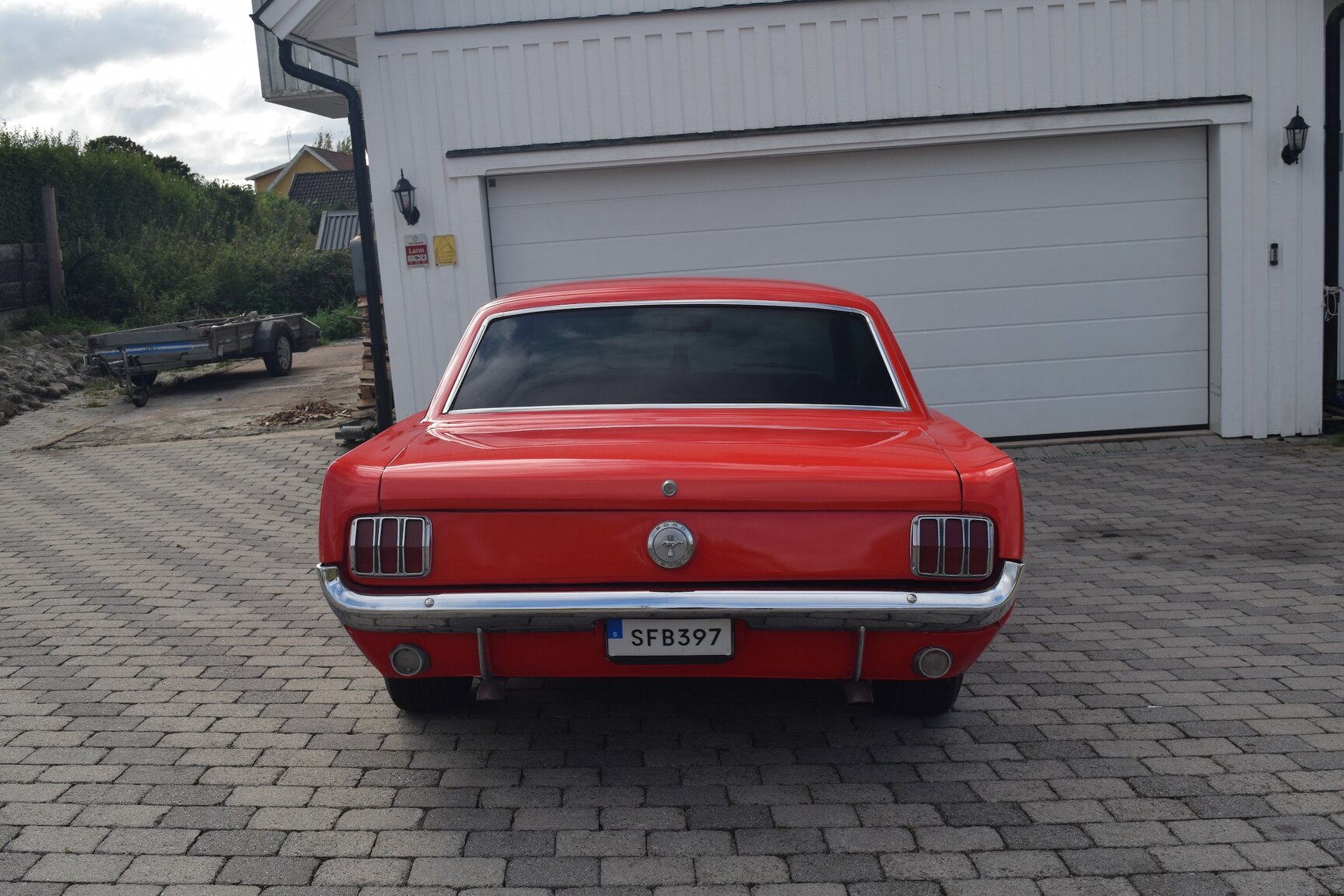 Exterior image of 1965 Ford Mustang 