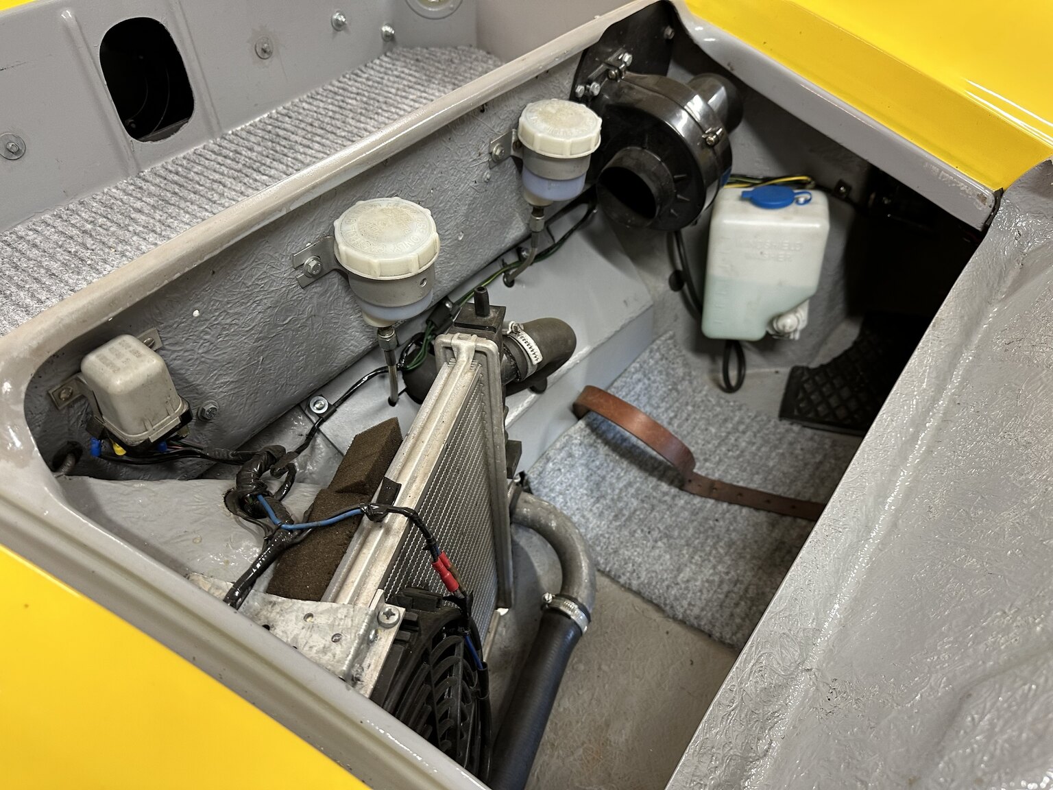 Image of 1970 Lotus Europa S2 mechanics