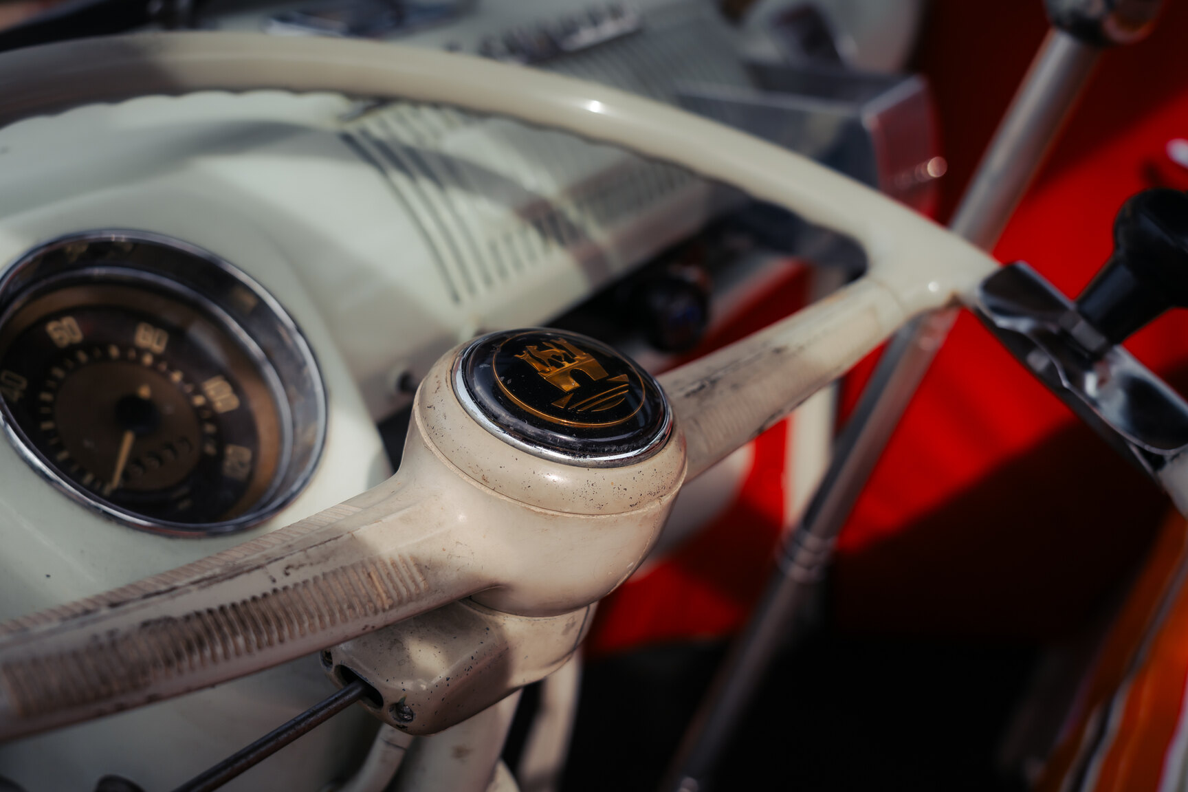 Interiörbild 1964 Volkswagen Kleinbus Transporter 1500 Deluxe “21-fönsters Samba”