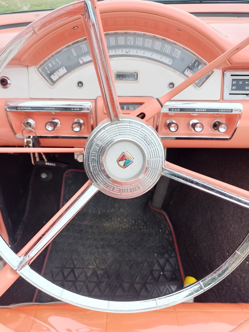 Interior image of 1957 Ford Fairlane 500 Skyliner Retract