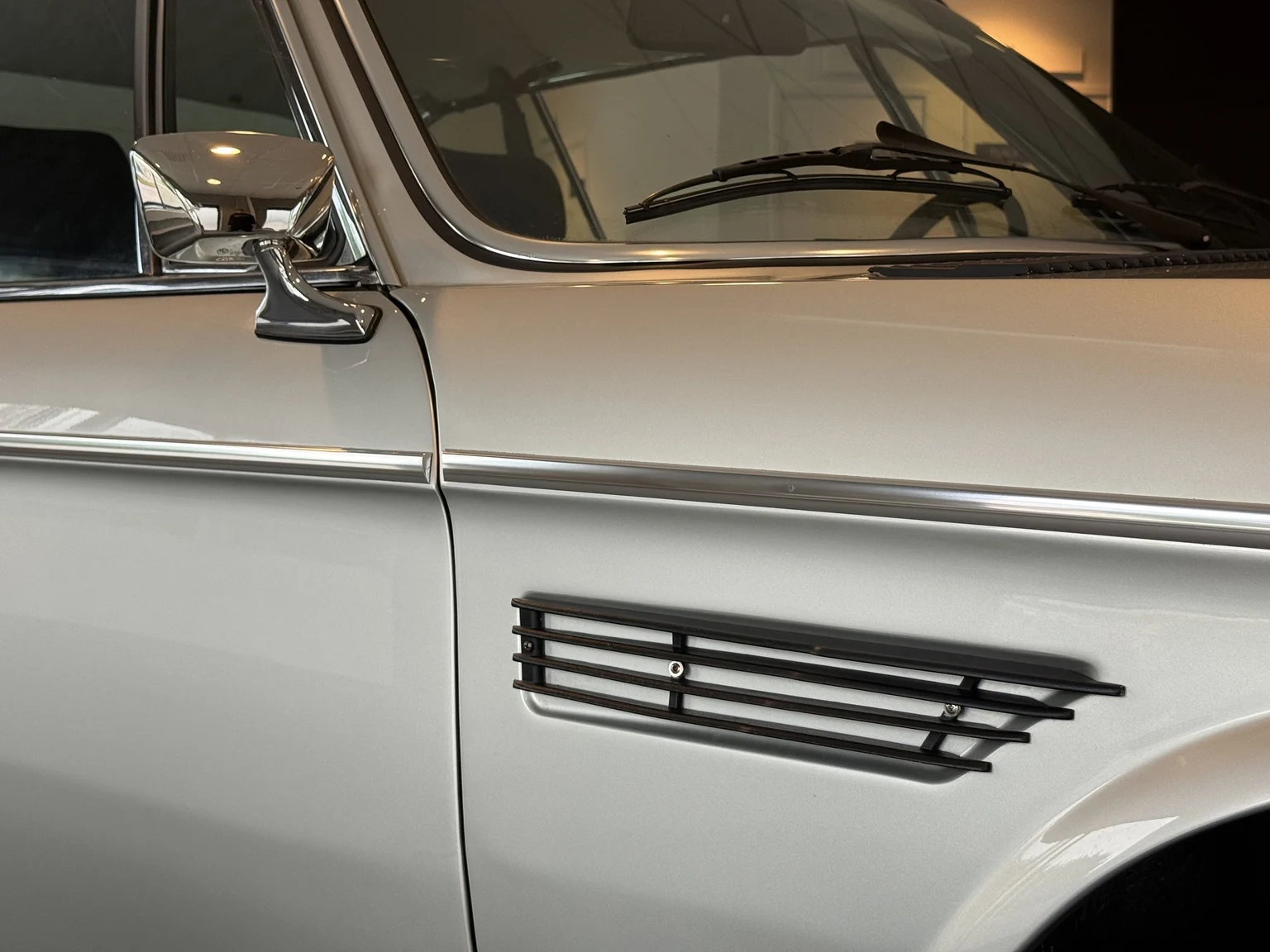 Exterior image of 1972 BMW E9 3.0 CSI (36)