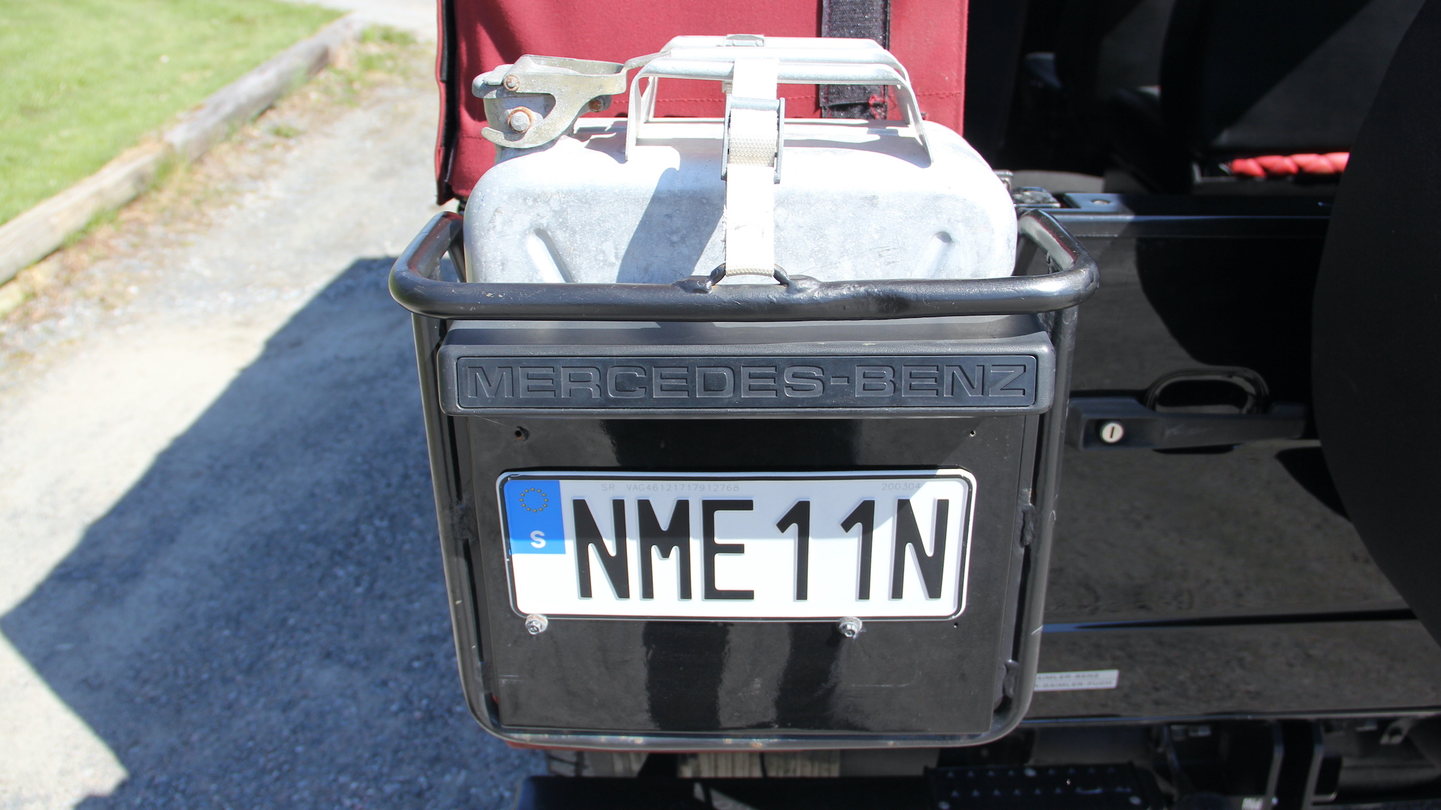 Exteriörbild på 1996 Mercedes G230 STEYR-PUCH Automat