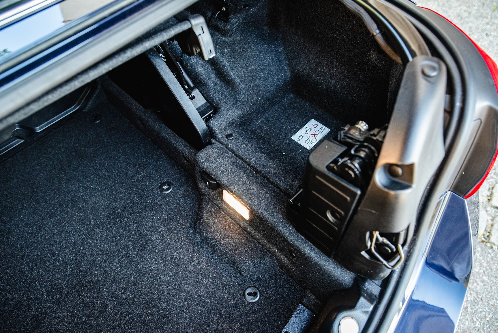 Interior image of 2018 BMW 430i xDrive Convertible