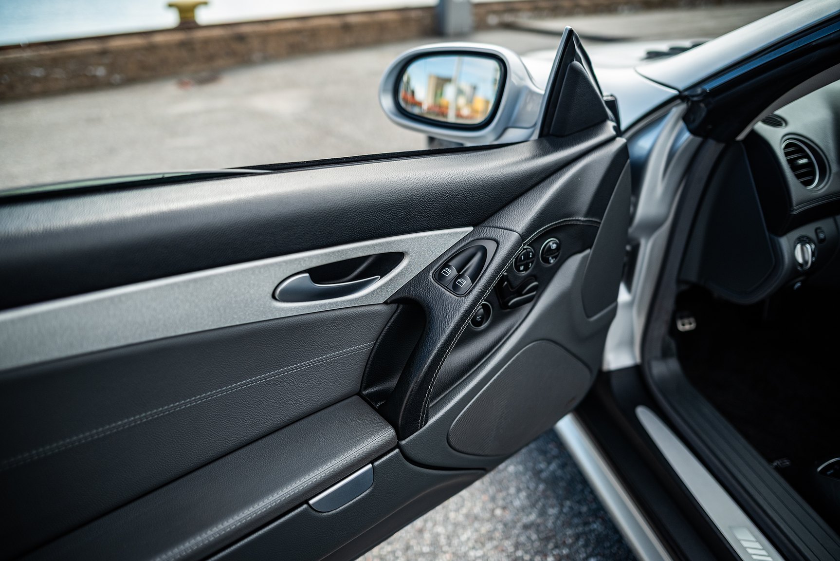 Interior image of 2002 Mercedes SL 55 AMG
