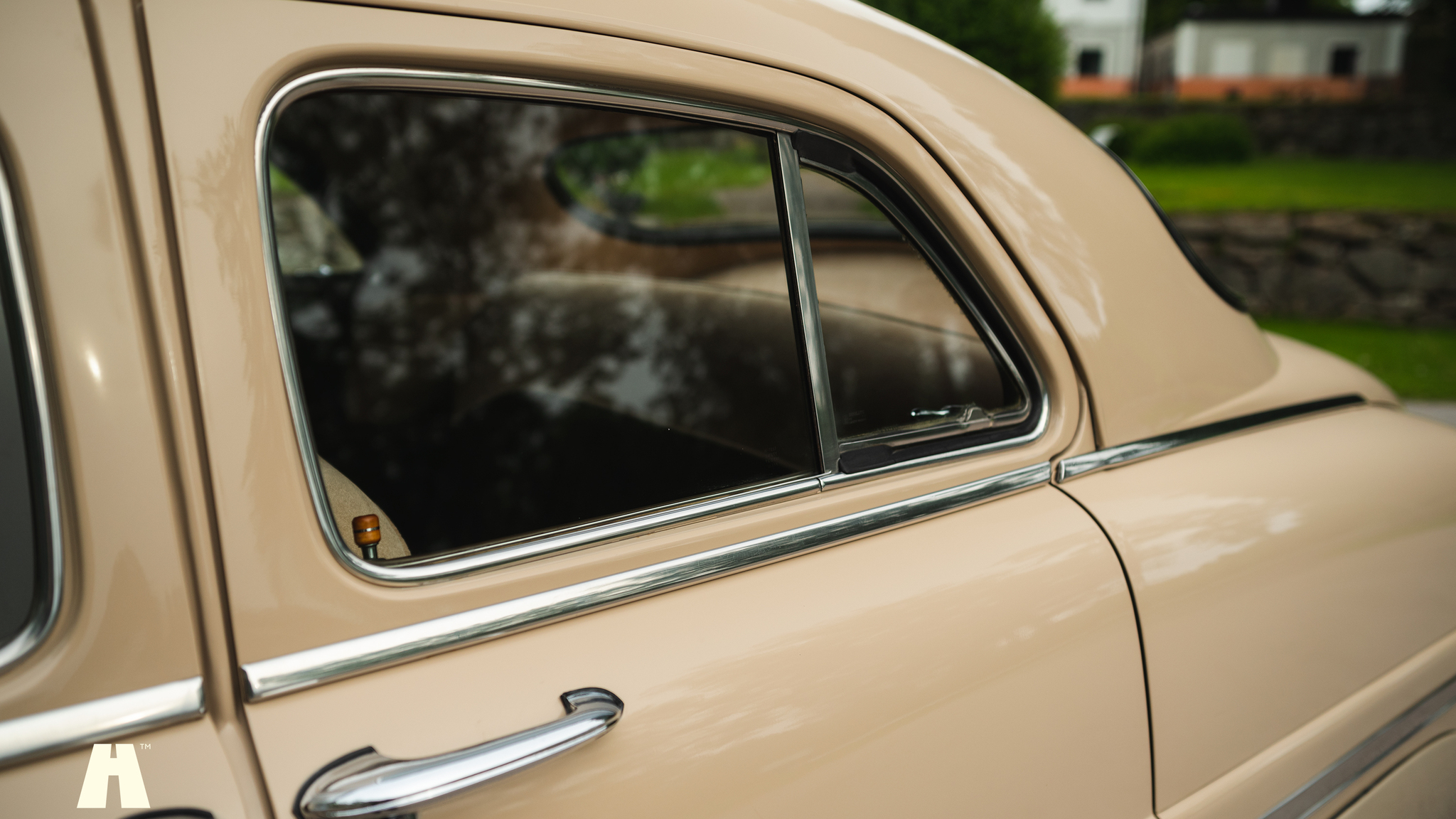 Aussenfoto 1950 Mercury Eight Sport Sedan