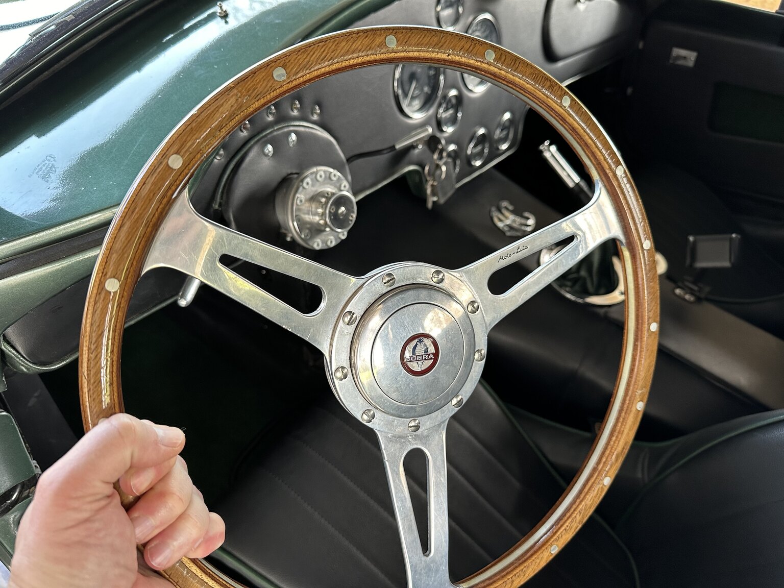 Interiörbild 2008 AC Cobra replica