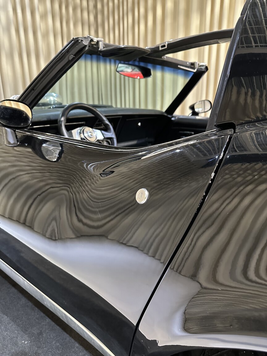Interior image of 1975 Chevrolet Corvette Stingray 