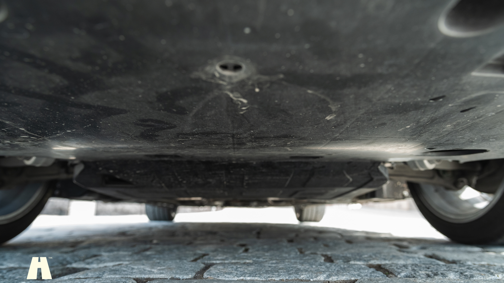 Image of 2008 Jaguar XKR (31) mechanics