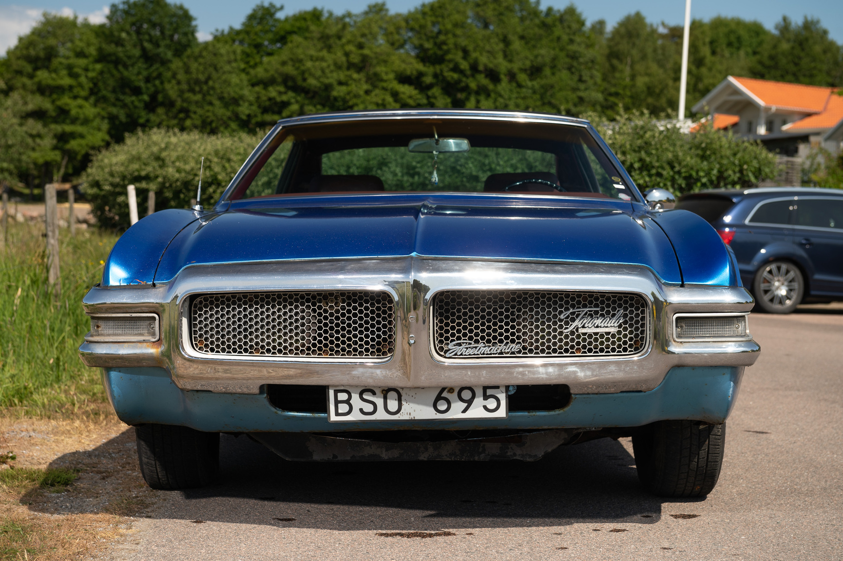 Aussenfoto 1968 Oldsmobile Toronado (13)
