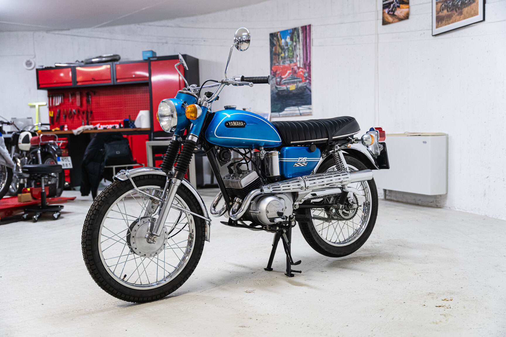 Exterior image of 1970 Yamaha AS2C