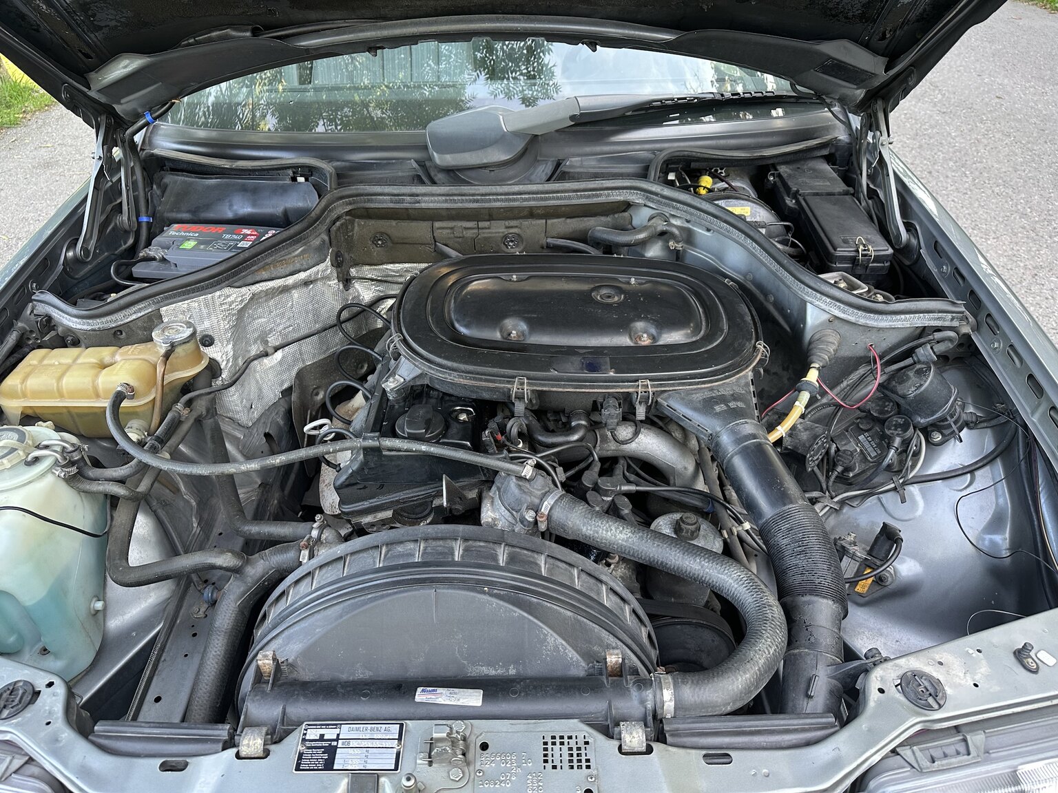 1989 Mercedes-Benz 230E, Mekanik