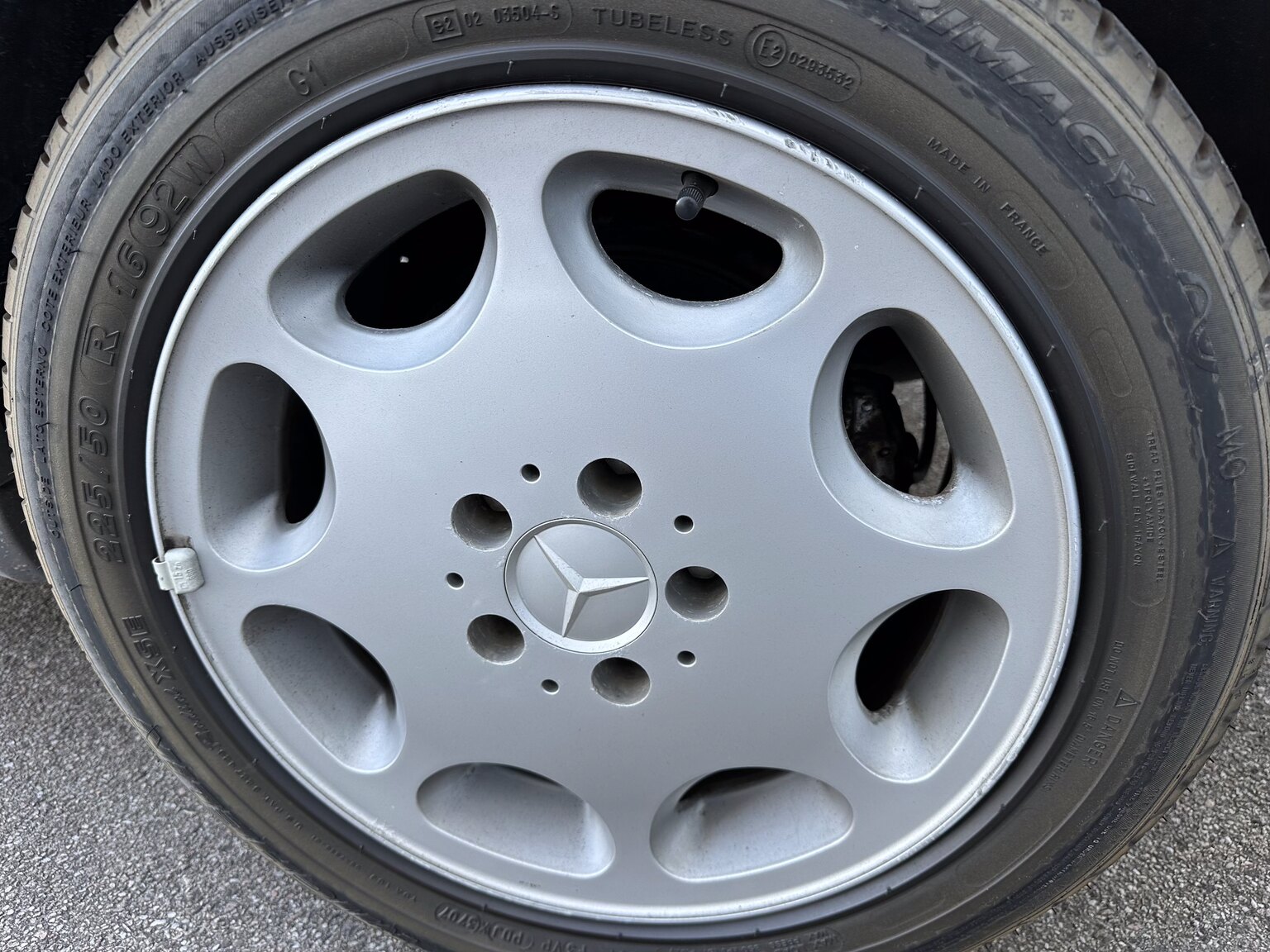 Exteriörbild på 1992 Mercedes-Benz 300 CE-24