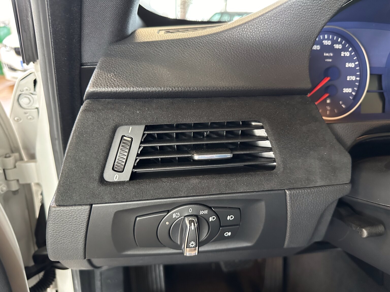 Interiörbild 2012 ALPINA B3 GT3 Switch-Tronic