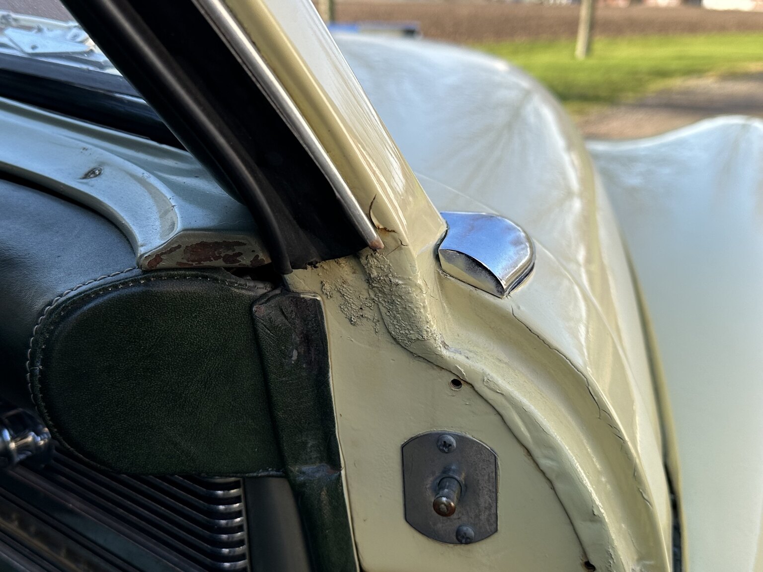 Interiörbild 1950 Chrysler Windsor Convertible (33)