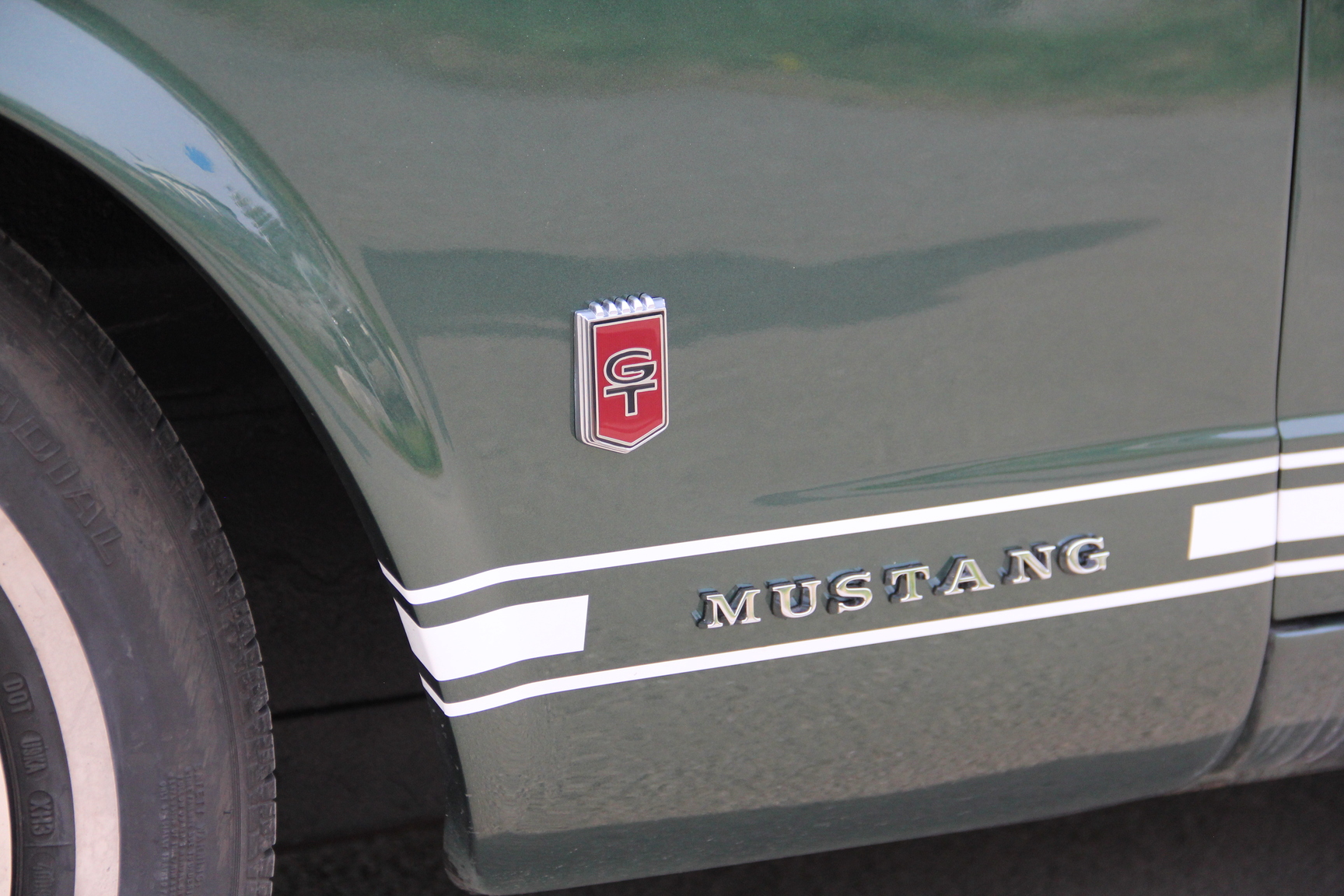 Exterior image of 1966 Ford Mustang Fastback GT-clone (16)