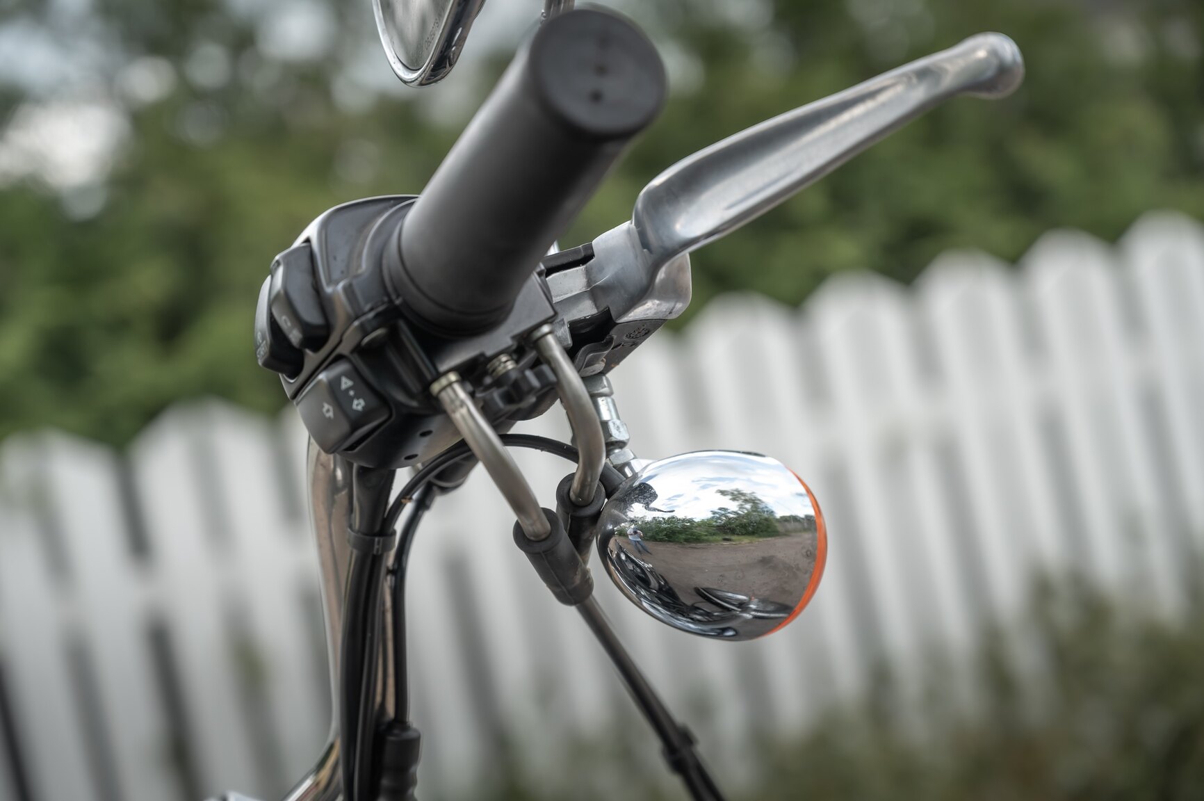 Exteriörbild på 2003 Harley-Davidson FXDL 100th Anniversary