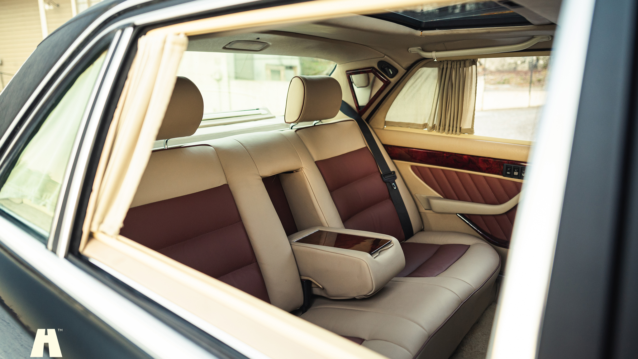 Innenraumfoto von 1991 Mercedes 1000 SEL TRASCO