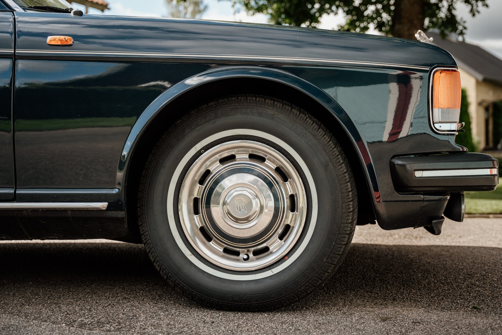 Exteriörbild på 1982 Rolls Royce Silver Spirit