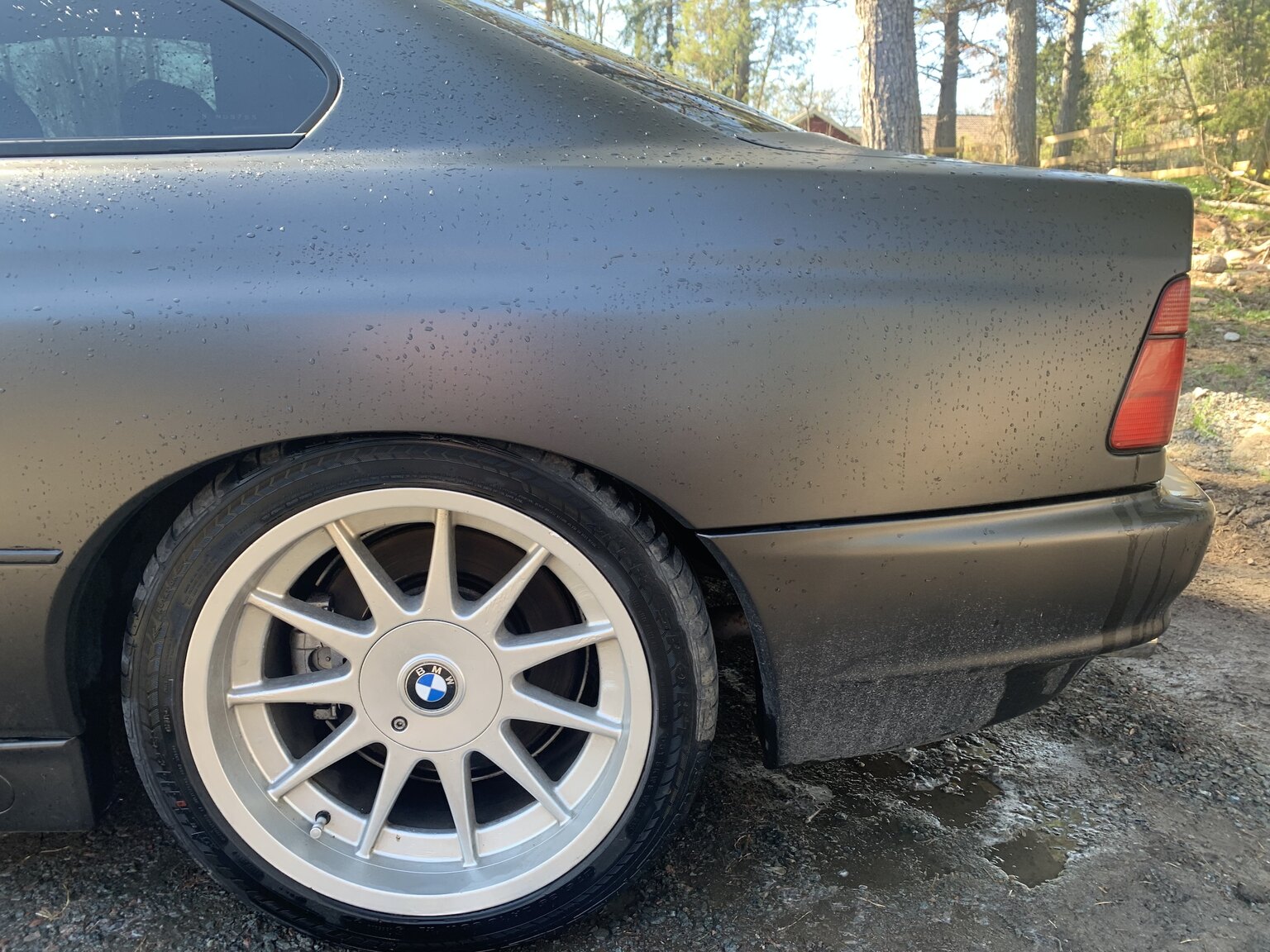 Aussenfoto 1995 BMW 840i (10)