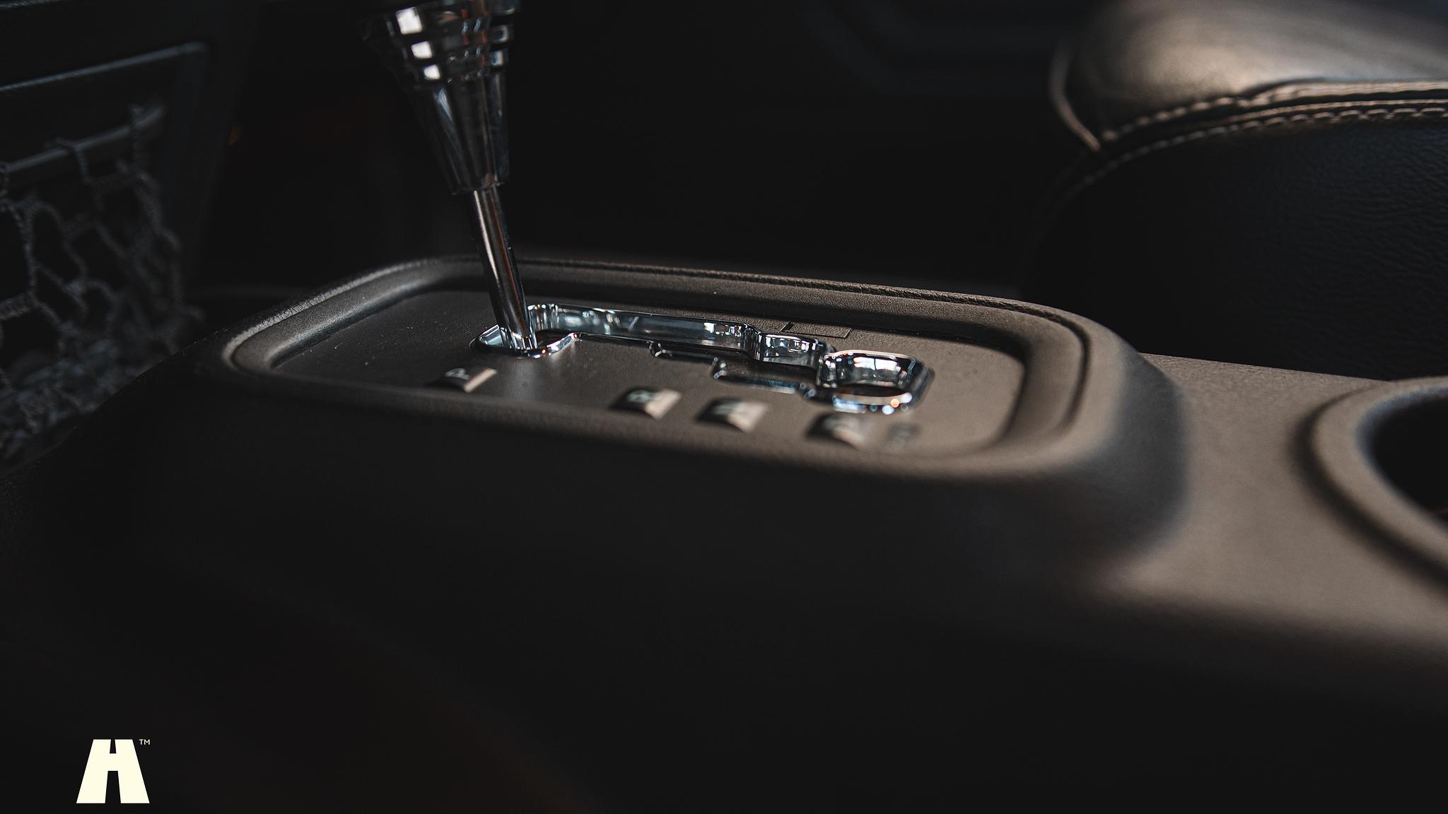 Interior image of 2015 Woodland Restomod Grand Wagoneer #002 Euro 6