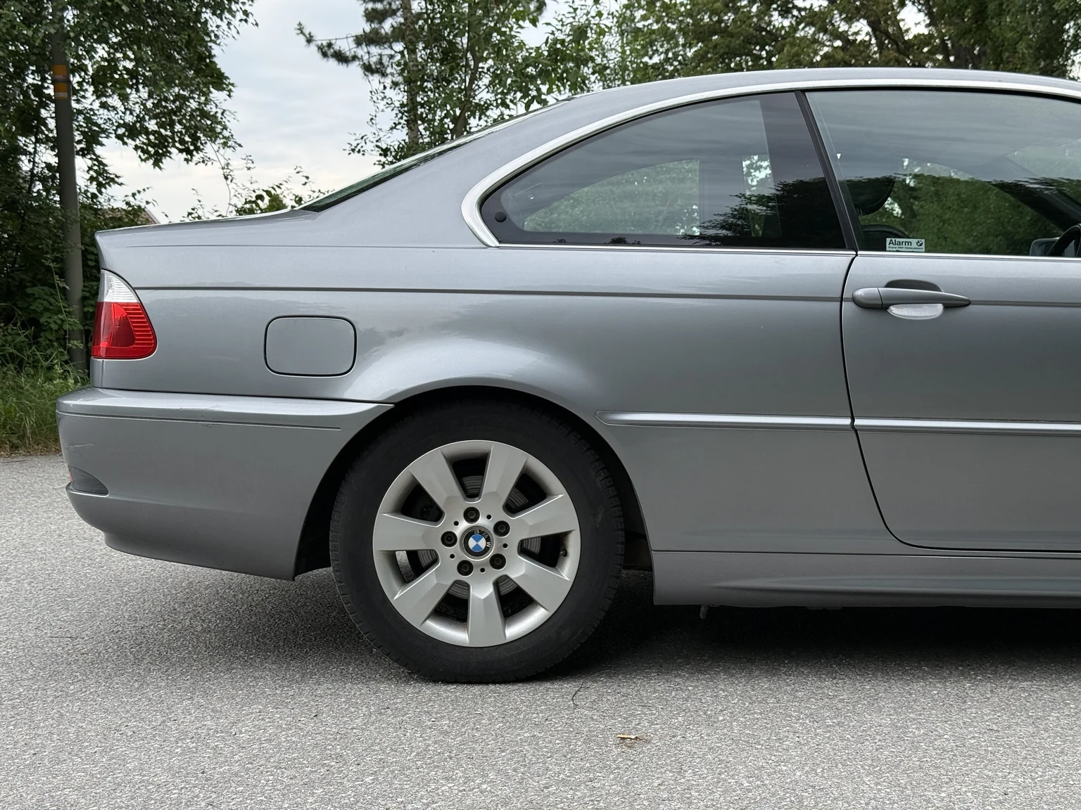 Aussenfoto 2005 BMW 320Ci (14)