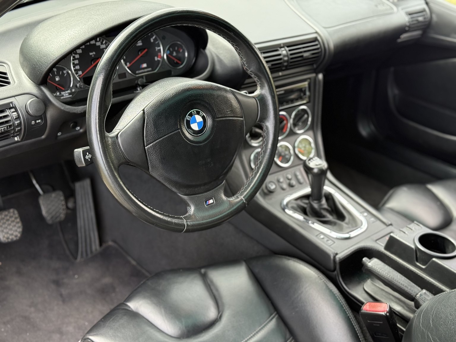 Interior image of 1999 BMW Z3 M Coupé