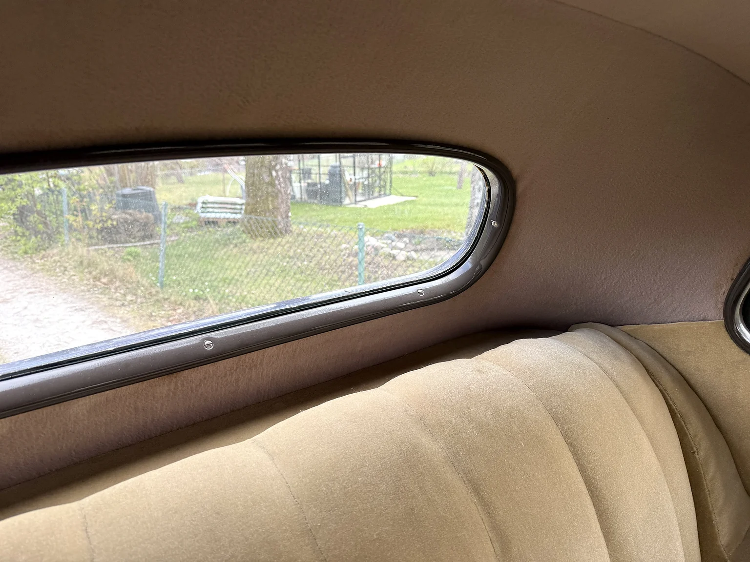 Innenraumfoto von 1936 Ford 214A Fordor (44)