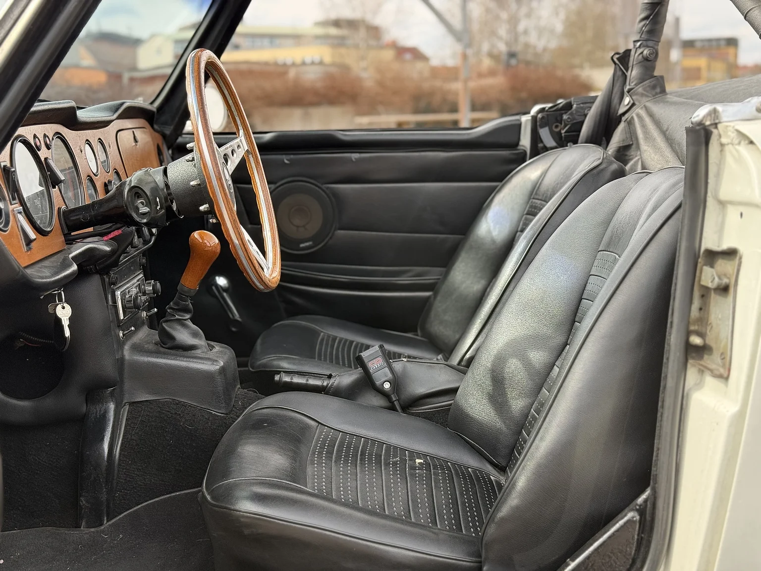 Innenraumfoto von 1970 Triumph TR6 (3)