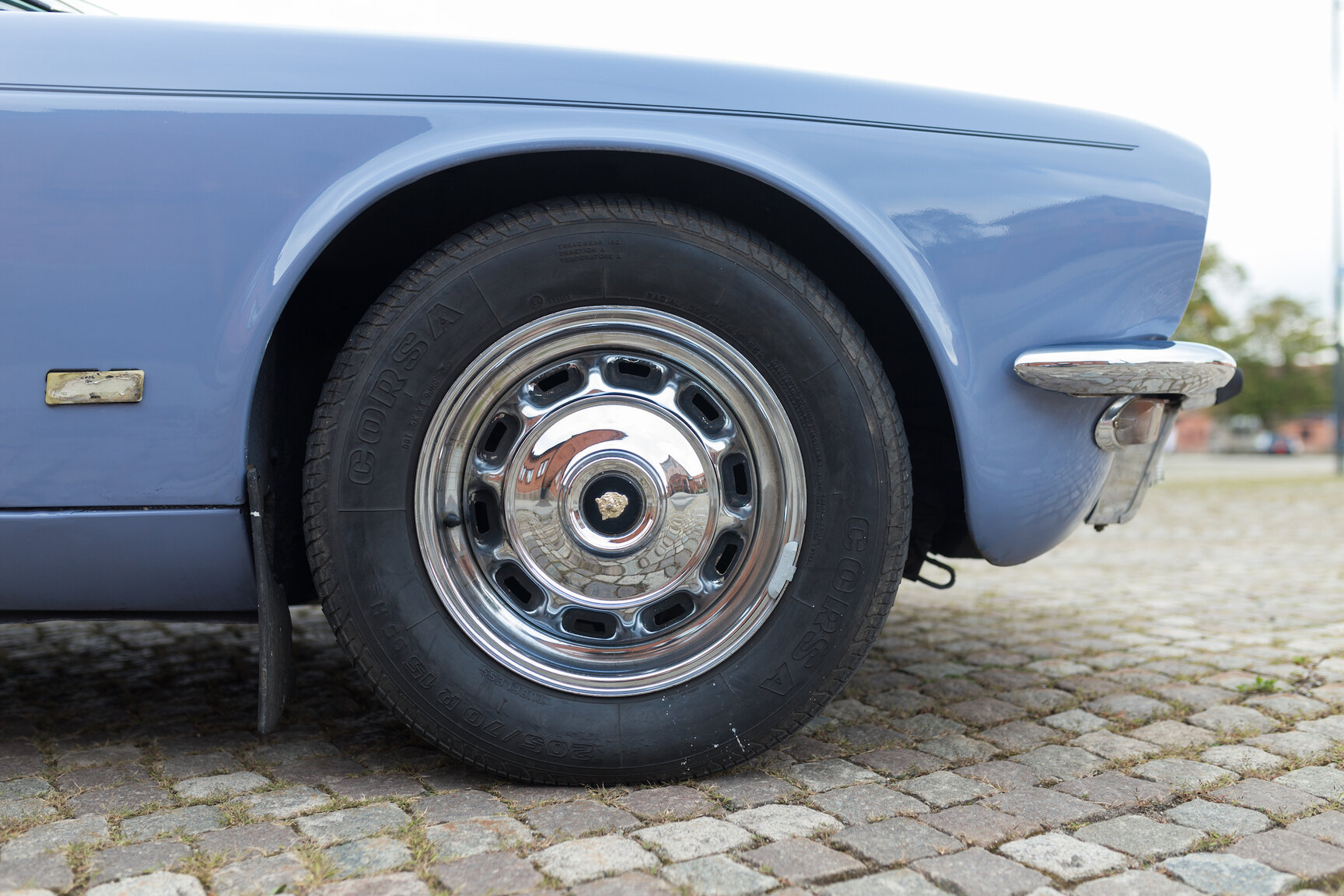 Exteriörbild på 1975 JAGUAR XJ6  (18)