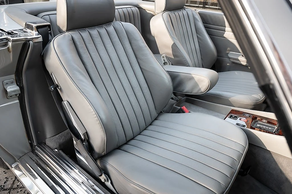 Bild von 1987 Mercedes-Benz 560SL (29)