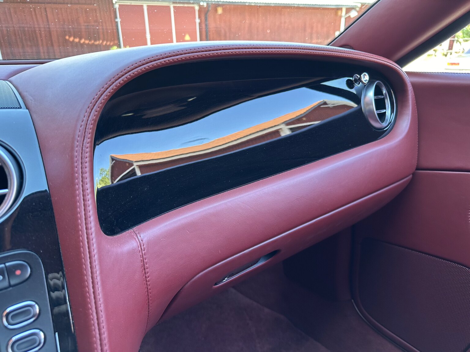 Innenraumfoto von 2005 Bentley Continental GT