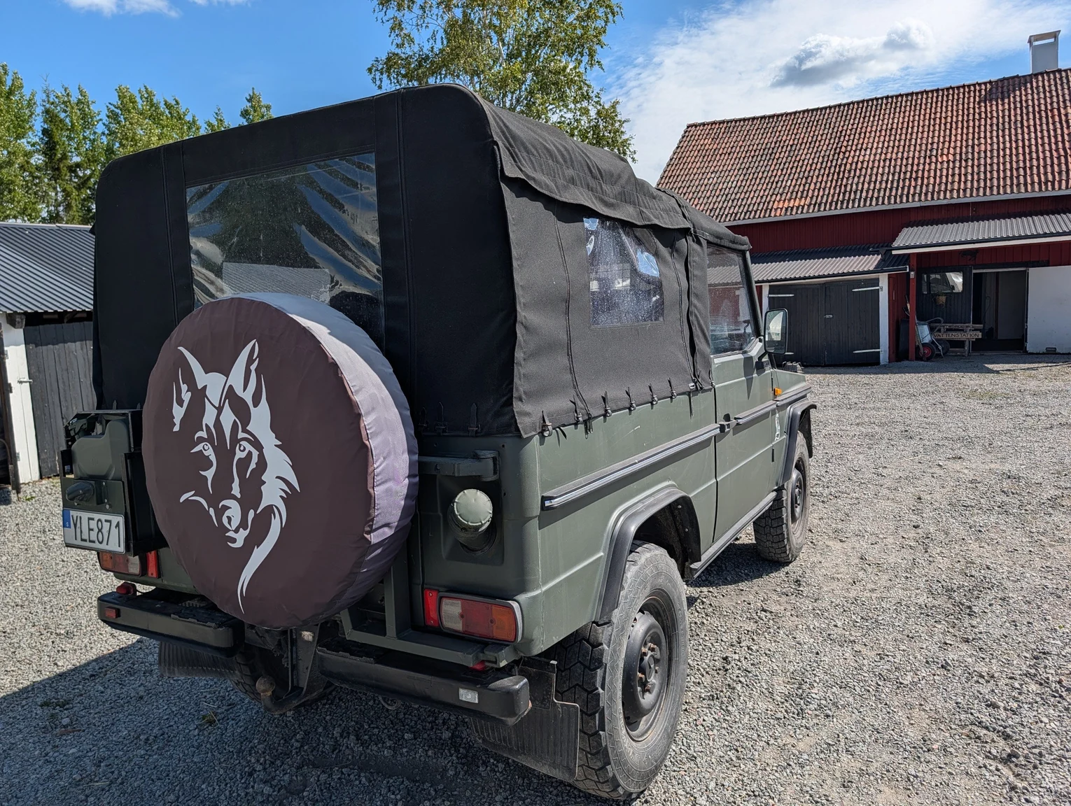 Aussenfoto 1987 Mercedes-Benz 240 GD 461 (6)
