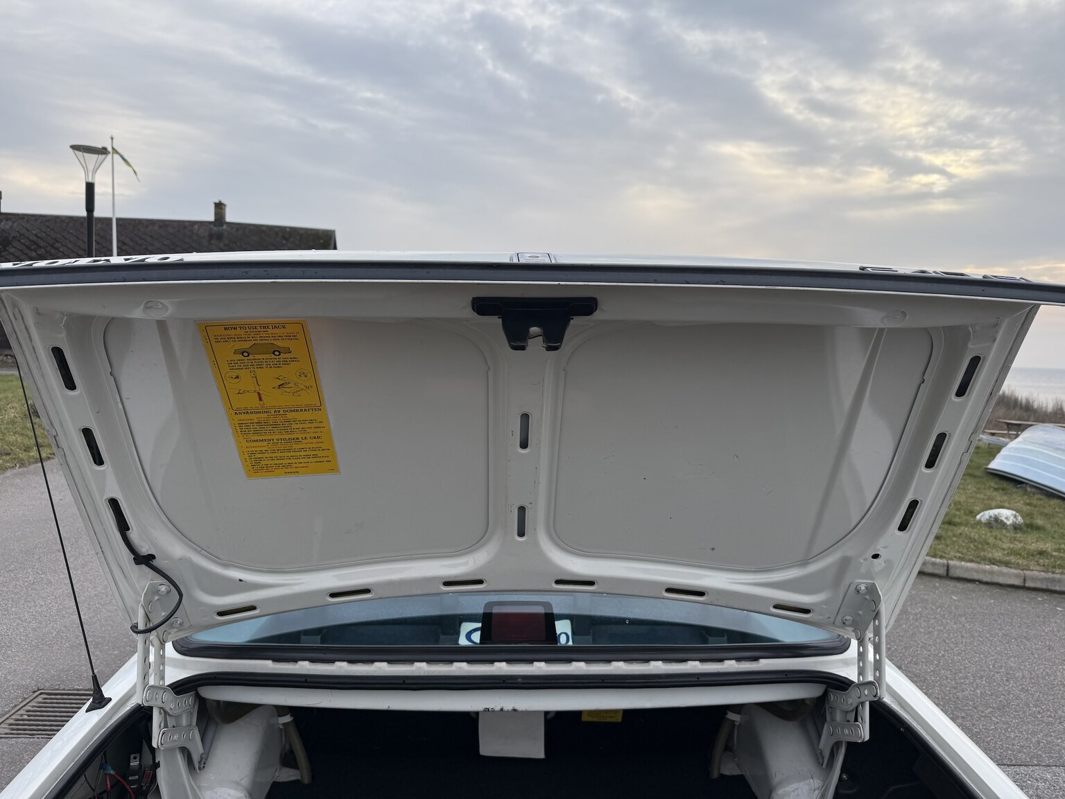 Innenraumfoto von 1991 Volvo 240 GL Automat (32)