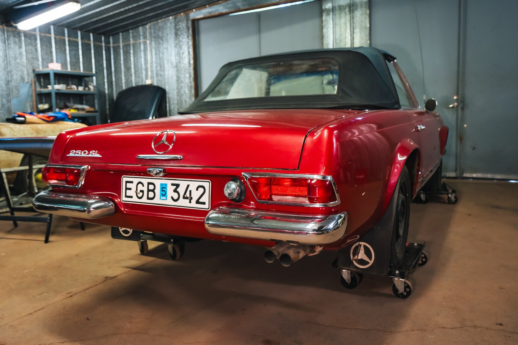 Aussenfoto 1966 Mercedes-Benz 230 SL 