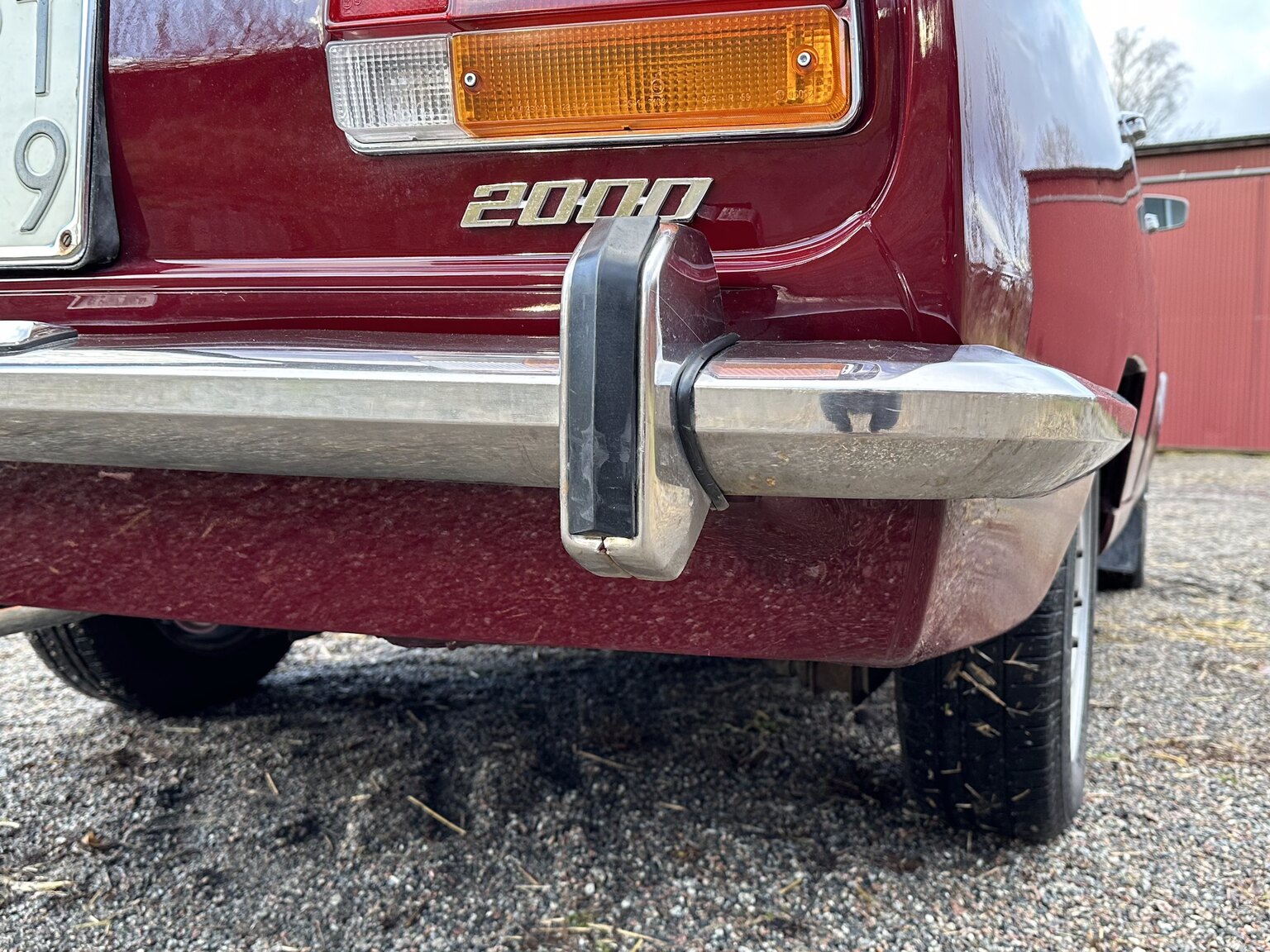 Exteriörbild på 1973 Alfa Romeo Berlina 2000