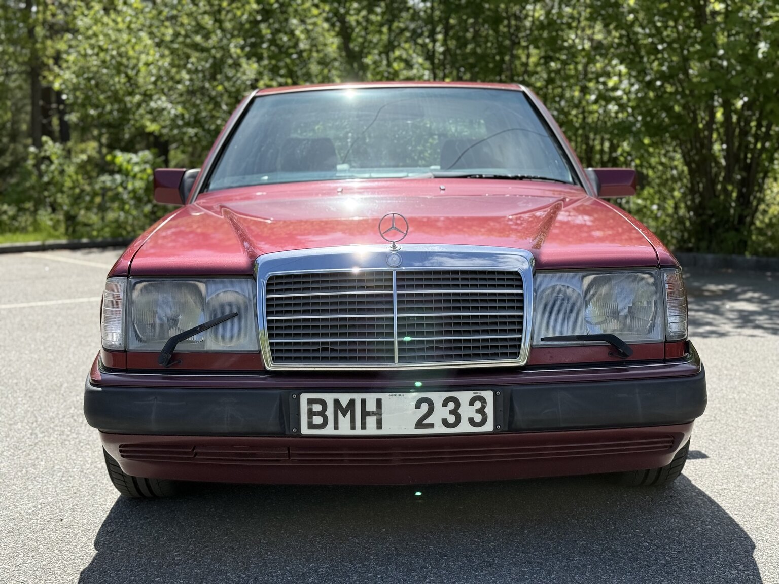 Aussenfoto 1991 Mercedes-Benz 300 E-24