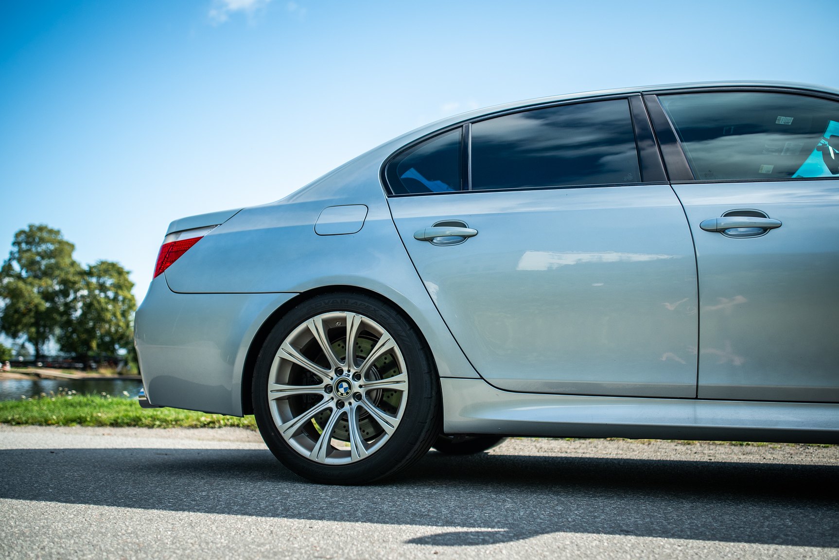Exterior image of 2006 BMW E60 M5
