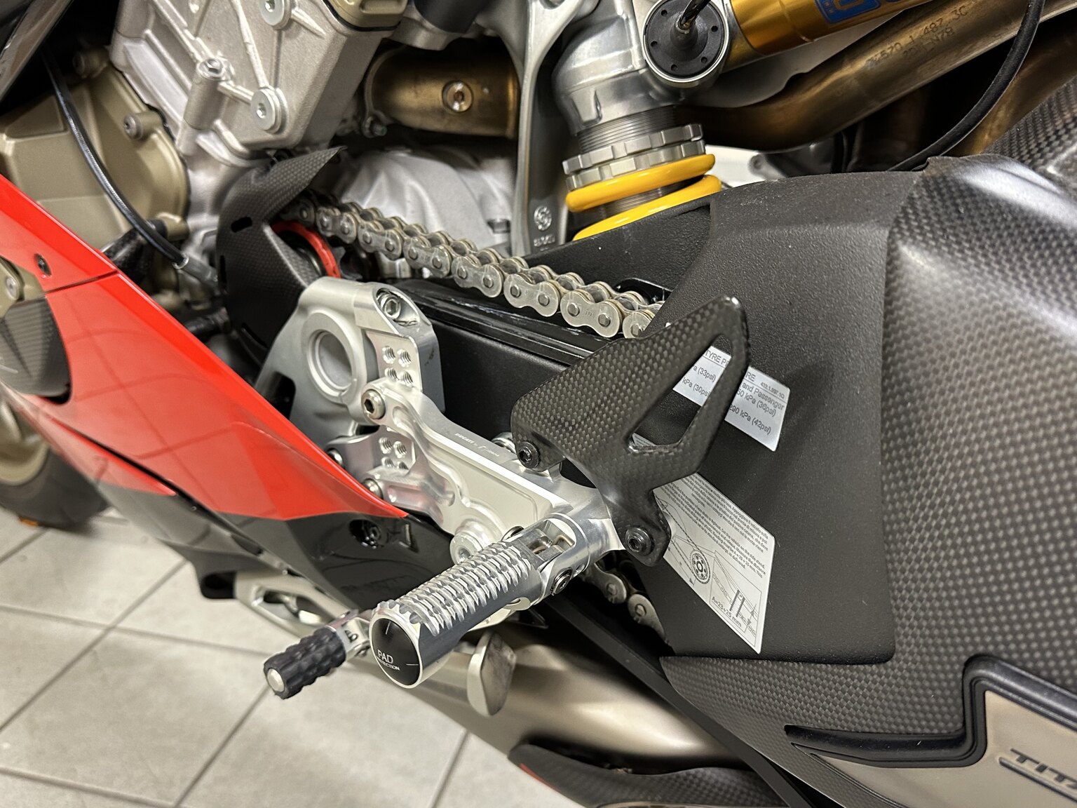 Image of 2020 Ducati Panigale V4 25° Anniversario (13) mechanics