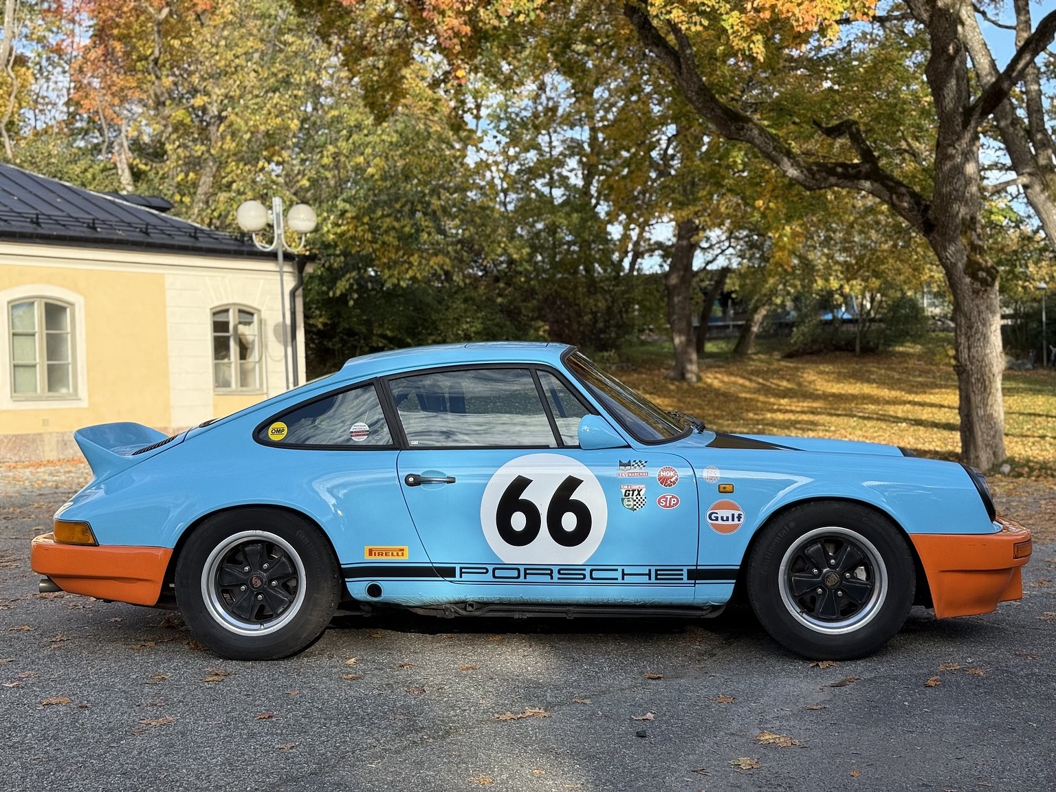 Exterior image of 1982 PORSCHE  911 SC