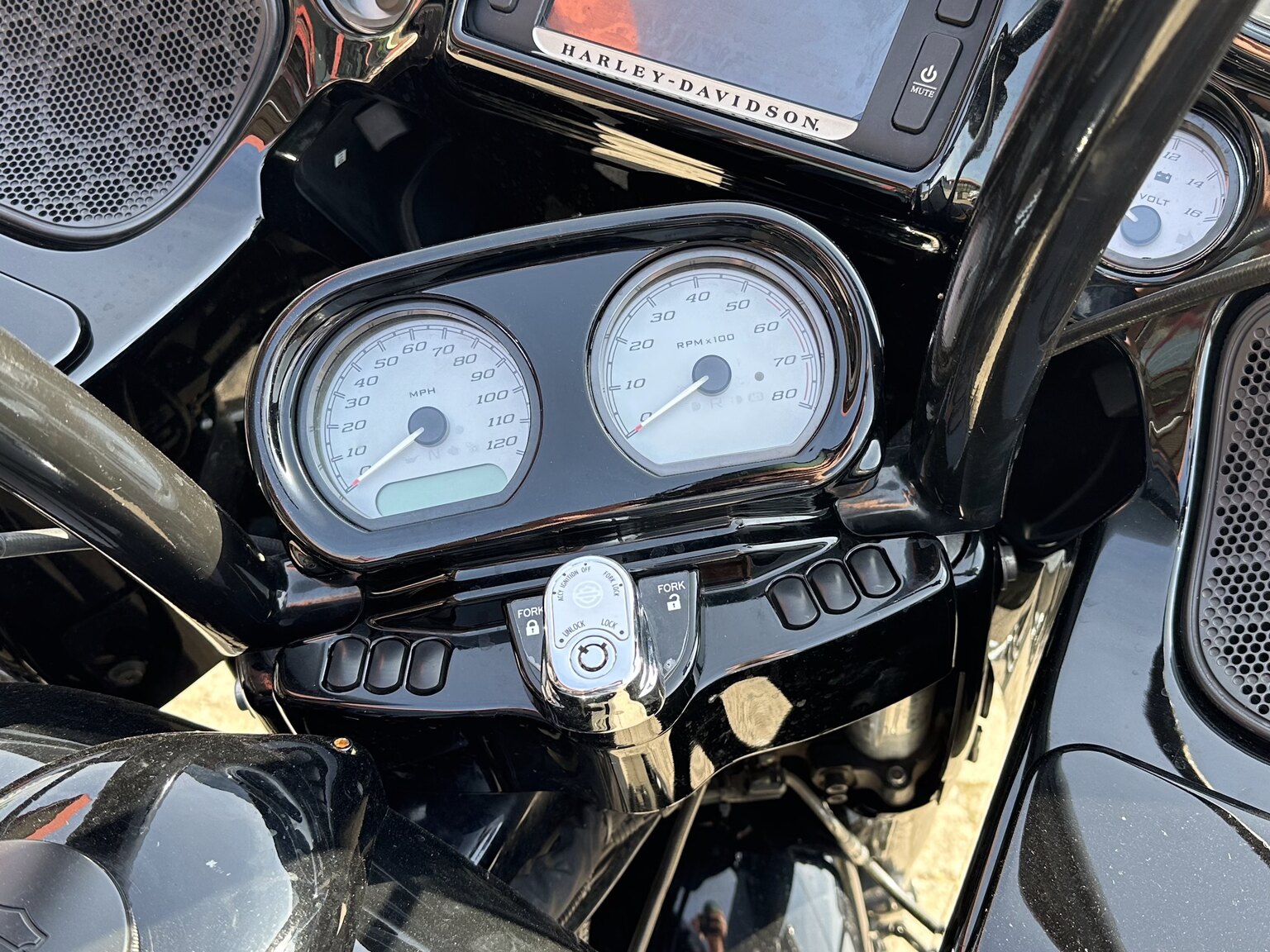Aussenfoto 2017 Harley-Davidson Road Glide